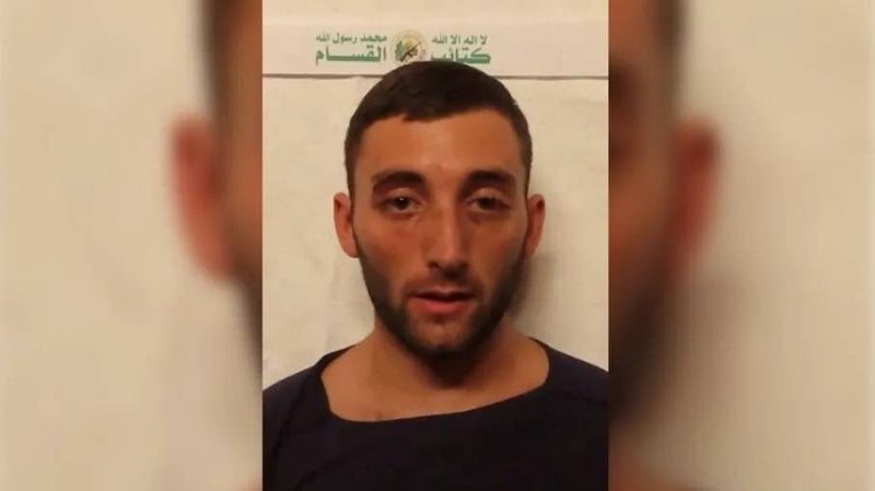 والدة أسير إسرائيلي تصرخ بوجه نتنياهو: "انتهى الصمت... ماتان في خطر"