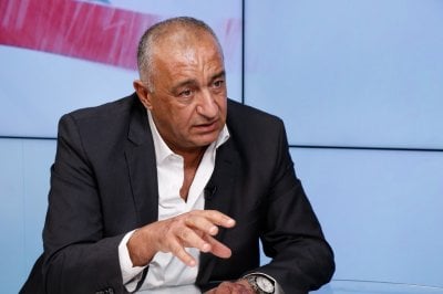 الحدود ستهتز من الجهتين.. جنرال الجنوب يخرج بمواقف حديدية بشأن السلاح وفيلم العنف المرتقب!
