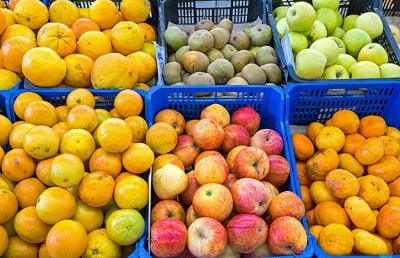 مكمن في بيروت وطرابلس... والحصيلة أطنان من الفاكهة المهربة