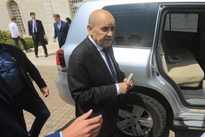 أجواء تفاؤلية عكستها زيارة بري إلى بعبدا... لودريان في بيروت الخميس بأجندة متخمة!