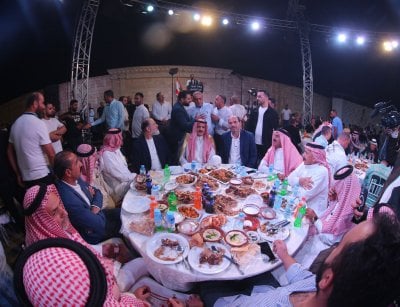 مراد خلال تكريم العشائر العربية: لبنان جزء لا يتجزأ من أمته العربية
