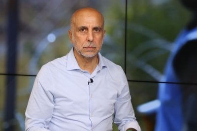 مسؤول علوي يكشف عن مواقف صادمة بخصوص التعاون مع إسرائيل ويعلن عن تحولات كبرى في سوريا!
