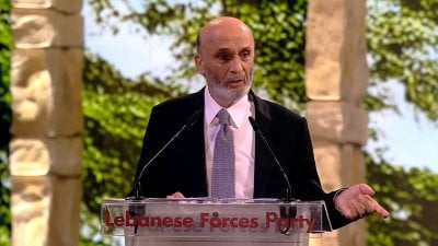 جعجع يهين الشيعة ويُخرج فيصل عبد الساتر عن طوره: انت تلميذ صغير في مدرستنا كفى مهزلة.. اسمع يا هذا!