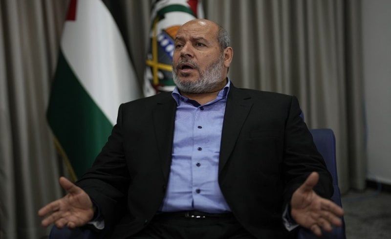 "أتمّ الصلاة على نجله"... حماس تؤكد ان الحية على قيد الحياة