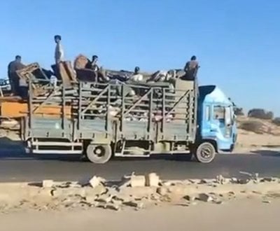 إسرائيل توسّع هجماتها وتطالب السكان بمغادرة غزة فورًا (فيديو)