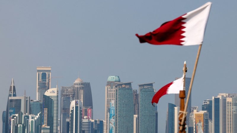 قطر تحت المجهر... سرّ النفوذ الذي يقلق مسؤول سابق في الموساد