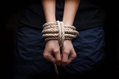 خطف شاب في بريتال فجراً... وشقيقه يروي التفاصيل