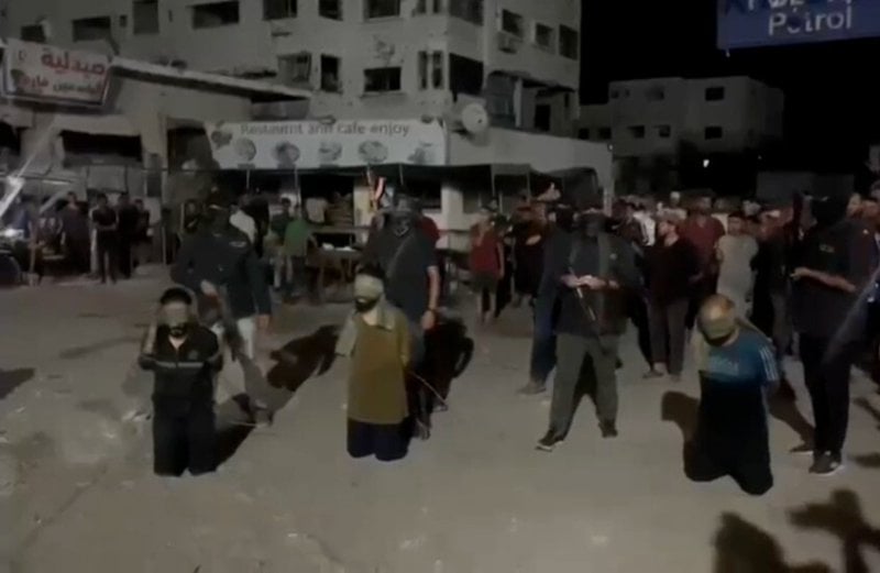 بتهمة التخابر مع إسرائيل... "أمن المقاومة" في غزة يعدم 3 متهمين (فيديو)