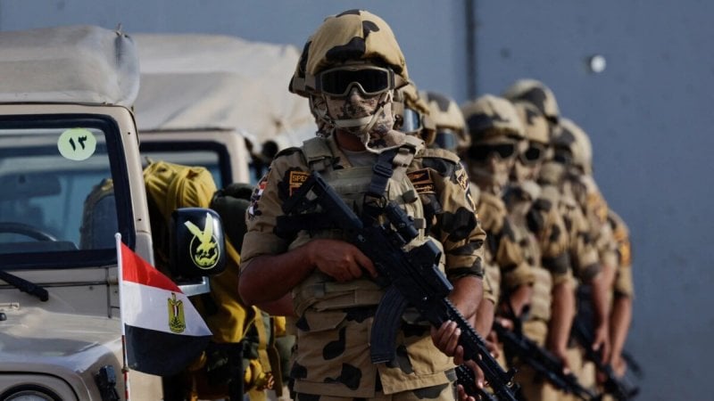 سيناء مجددًا في دائرة الضوء... ماذا وراء البيان المصري الأخير؟