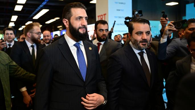"قد لا نتفق في كل شيء"... الشرع من نيويورك:ما ينقصنا هو خطة سليمة ووحدة صف