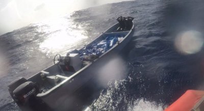 بأوامر مباشرة من ترامب... القوات الأميركية تستهدف سفينة 