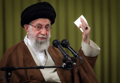 خامنئي: المفاوضات مع واشنطن طريق مسدود