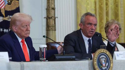 ترامب يشكّك بفعالية 