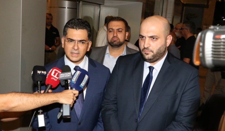 وزيرا الصحة والإعلام يزوران أماني شرارة: "امرأة جبارة من نساء الجنوب"