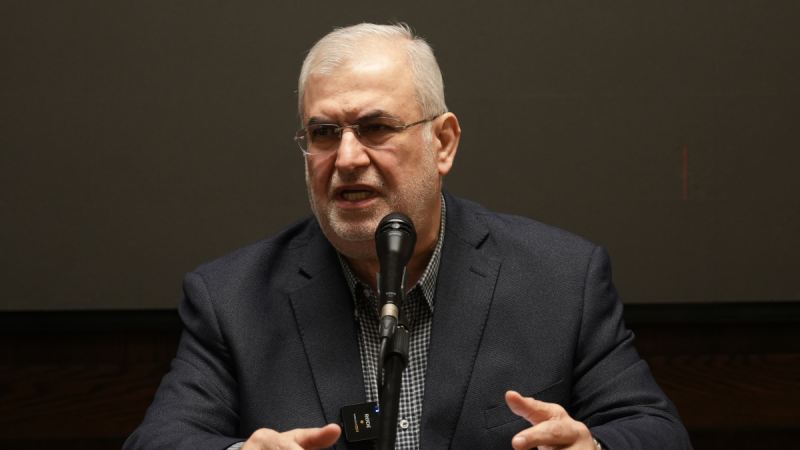 حول نصرالله وحزب الله في الداخل والإقليم... رعد يكشف "المستور"!