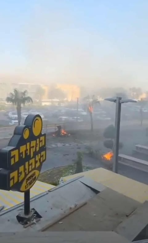 بالفيديو: عدد من الاصابات في سقوط مسيرة في ايلات