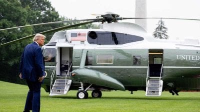 تهم خطيرة وسجن محتمل... تفاصيل واقعة الليزر على مروحية ترامب