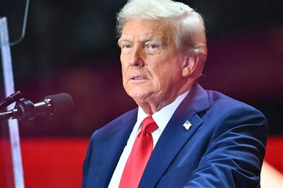 مقتل كيرك يعمّق الانقسامات… وترامب يردّ بتصعيد ضد 