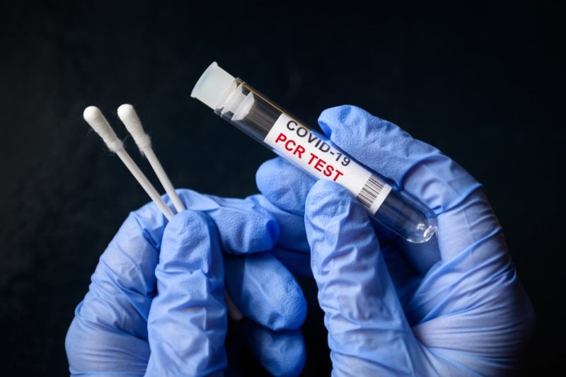 فضيحة فحوص الpcr... القضاء يستدعي وزيرين سابقين

