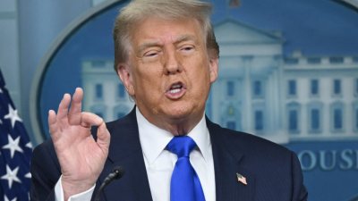 رسوم جمركية جديدة في أميركا... ترامب يوسع الحرب التجارية