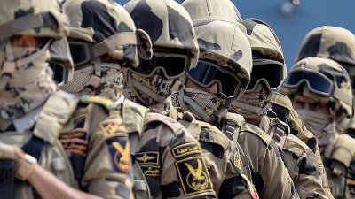 إسرائيل تحذّر: مصر تبني بنية تحتية عسكرية هجومية في سيناء