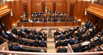 سجالات واتهامات متبادلة... القانون الانتخابي يحضر بقوة في الجلسة التشريعية! 
