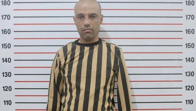 متهم بالتمثيل بالجثث والتباهي... "قنّاص جوبر" في قبضة الأمن السوري
