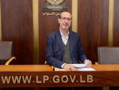 حملة تهويل لنزع السلاح... الموسوي يرد!