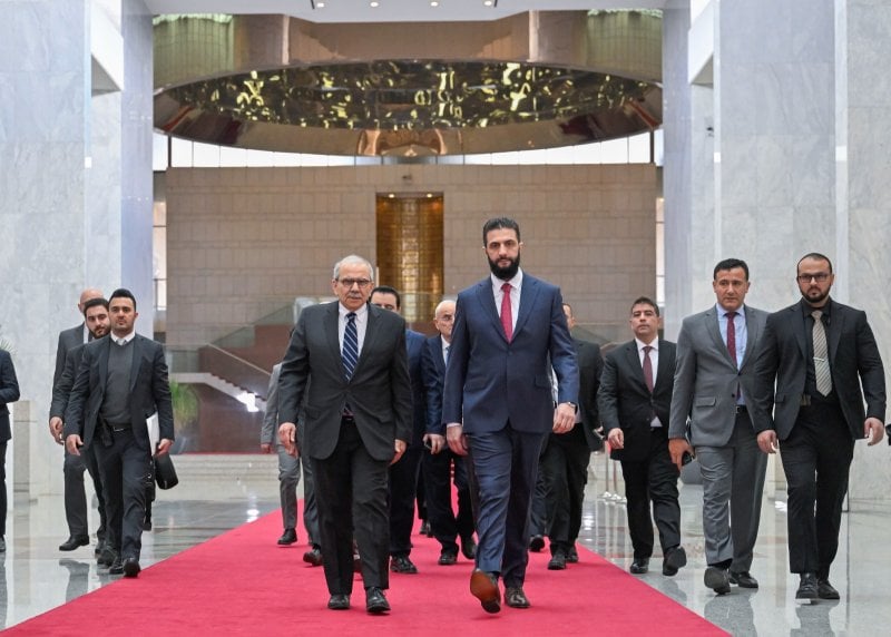 وفد سوري إلى بيروت؟
