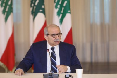 من فرنسا إلى لبنان... استثمارات اقتصادية على طاولة سلام 