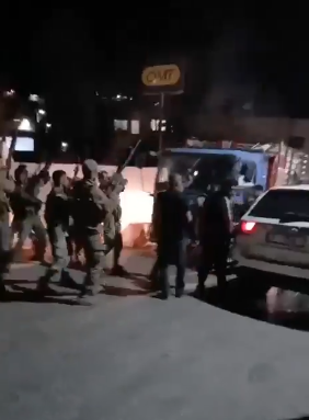بالفيديو: "الجيش" يطارد شاحنة في وادي خالد… إطلاق نار وتوتر!