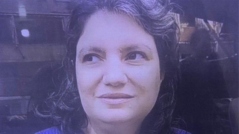 "لينا" مفقودة... هل من يعرف عنها شيئًا؟