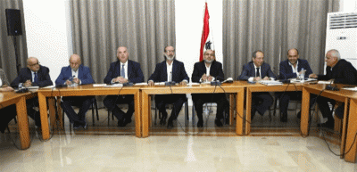 بين الفرص والتحديات... 