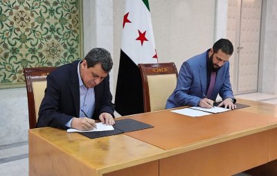 الشرع وعبدي على طاولة واحدة… اتفاق لوقف النار في شمال وشرق سوريا