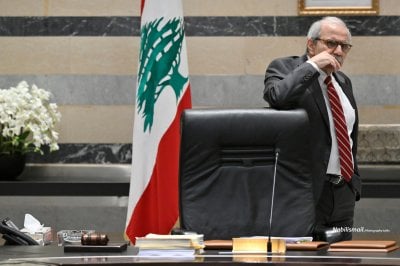 نواف سلام يعين شيعياً مستشاراً له
