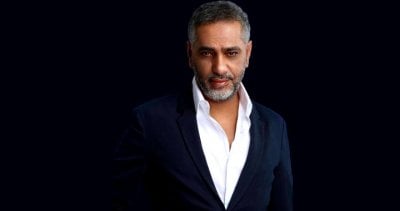 عائلات الشهداء ترفض تبييض صفحة فضل شاكر... ليس برئياً بل شريكاً في الجريمة!
