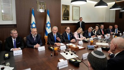 نتنياهو يُعلن موافقة الحكومة على خطة ترامب: بداية نهاية حرب غزة