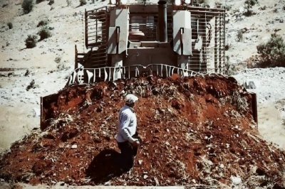 راعي كفرشوبا الذي واجه الجرافة الإسرائيلية يتعرّض لغارة
