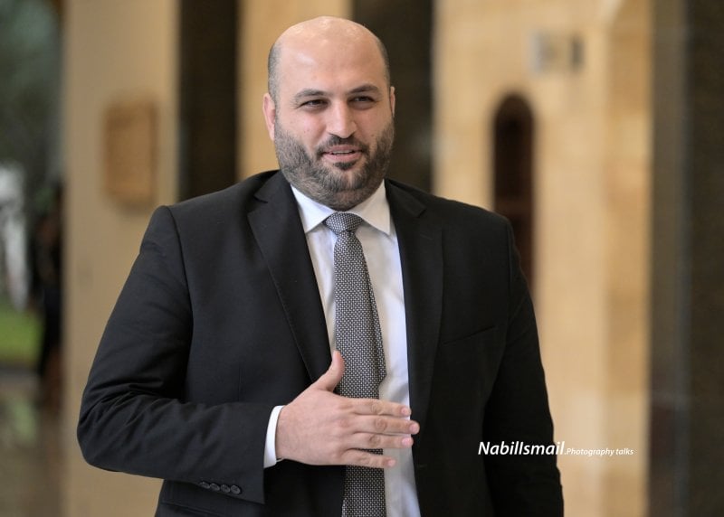 خطوة بارزة لتنظيم القطاع ومكافحة الأدوية المهرّبة... وزير الصحة يعلن عن الحدث الهام!
