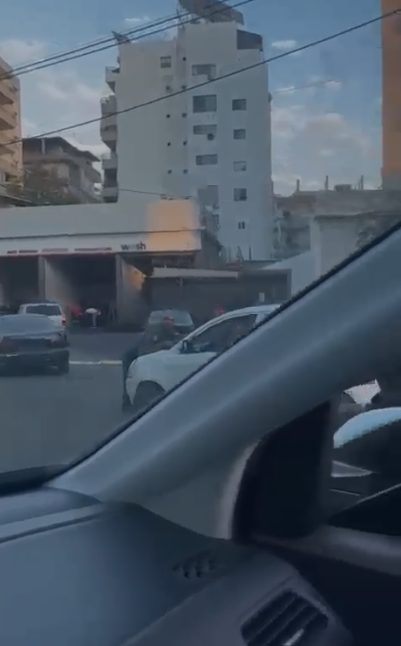مطاردة هوليوودية في طرابلس... شجاعة عنصر أمني تُنهي فرار مخالف (فيديو)