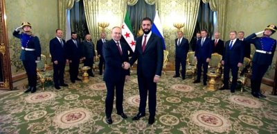 الشرع يطالب بتسليم الأسد... وموسكو ترد باستغراب