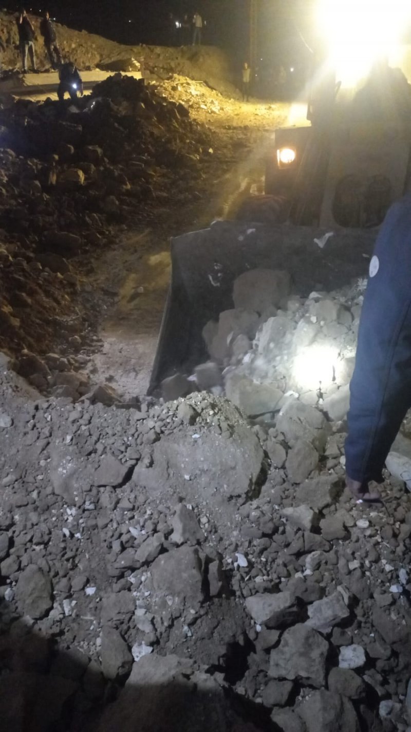 صودف مروره…شهيد تحت ركام غارة شمسطار (فيديو)