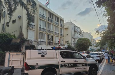 الشرطة الإسرائيلية: إطلاق نار قرب السفارة المصرية بعد رصد سيارة مثيرة للشك