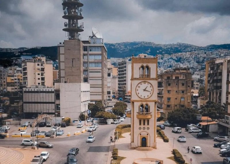 "فضيحة جديدة" تضرب مؤسسة رسمية... ماذا يحصل في الجديدة؟
