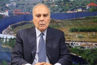 خلايا خطيرة في قبضة 