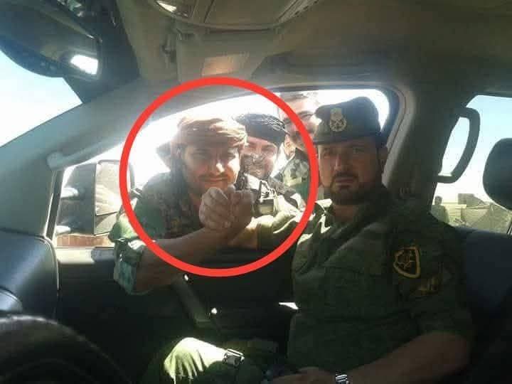 "شبيح ببدلة رسمية”... الرقة تغلي بعد تعيين مدير تربية موالٍ للأسد (صورة)
