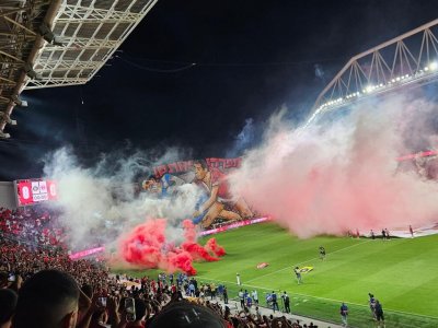 أطفال تحت أقدام الخيول… عنف غير مسبوق يُسقط ديربي إسرائيل