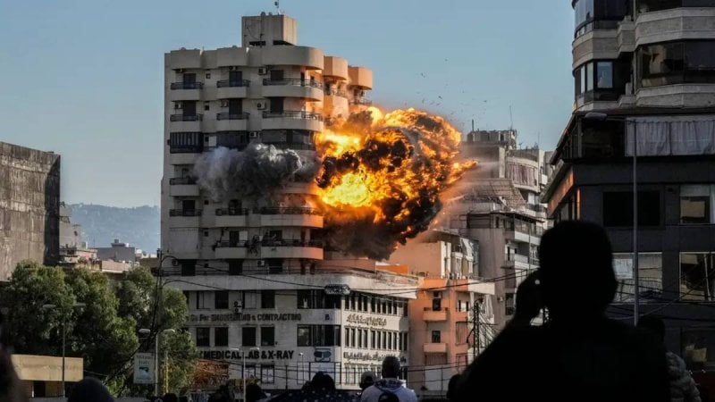 "مسألة وقت"... ضربة إسرائيلية موسّعة ضد لبنان تلوح في الأفق!