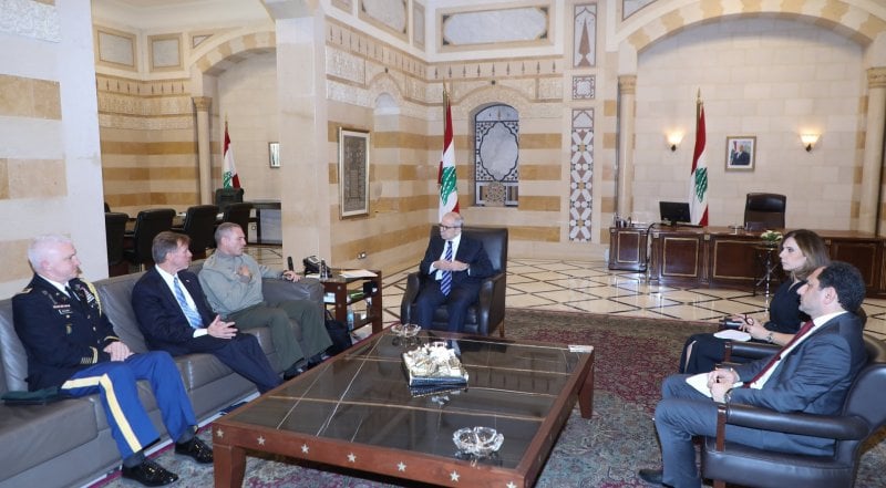 سلام لكليرفيلد: لبنان ملتزم بإنهاء حصر السلاح جنوبَ الليطاني قبل نهاية العام