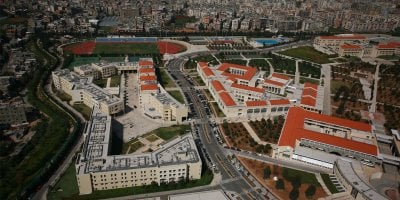 فضيحة الجامعة اللبنانية... تحويلات مالية ومحامٍ نال شهادة دكتوراه مخالفة فضيحة الجامعة اللبنانية... تحويلات مالية ومحامٍ نال شهادة دكتوراه مخالفة